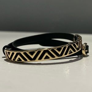 Stella & Dot Clover double wrap black leather bracelet BOHO Gold metal 25”